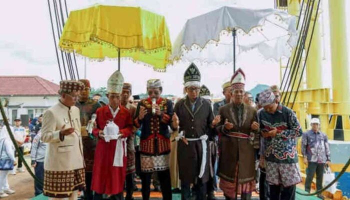 KMP Dalom 1 Resmi Berlayar: Lampung Tunjukkan Kapal, Bukan Janji