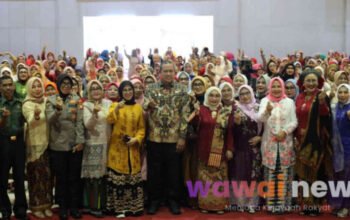 Semarak Hari Ibu Dibuka Meriah: Tri Adhianto Ingatkan Warga Bekasi, “Kalau Sayang Ibu, Jangan Cuma Posting di Medsos”