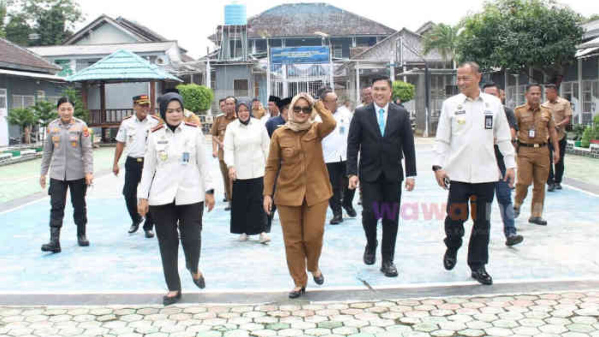 Perkuat Sinergi Keamanan, Bupati Hadiri Sertijab Karutan Sukadana