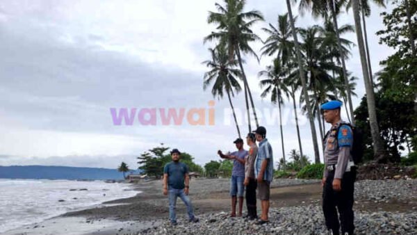 Nyaris Meregang Nyawa di Pantai Cukuh Batu, Dua Remaja di Tanggamus Diselamatkan dari Amukan Ombak