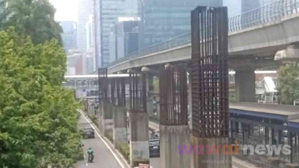 Tiang Monorel Mangkrak Rasuna Said Dibongkar, Tanpa Tutup Jalan