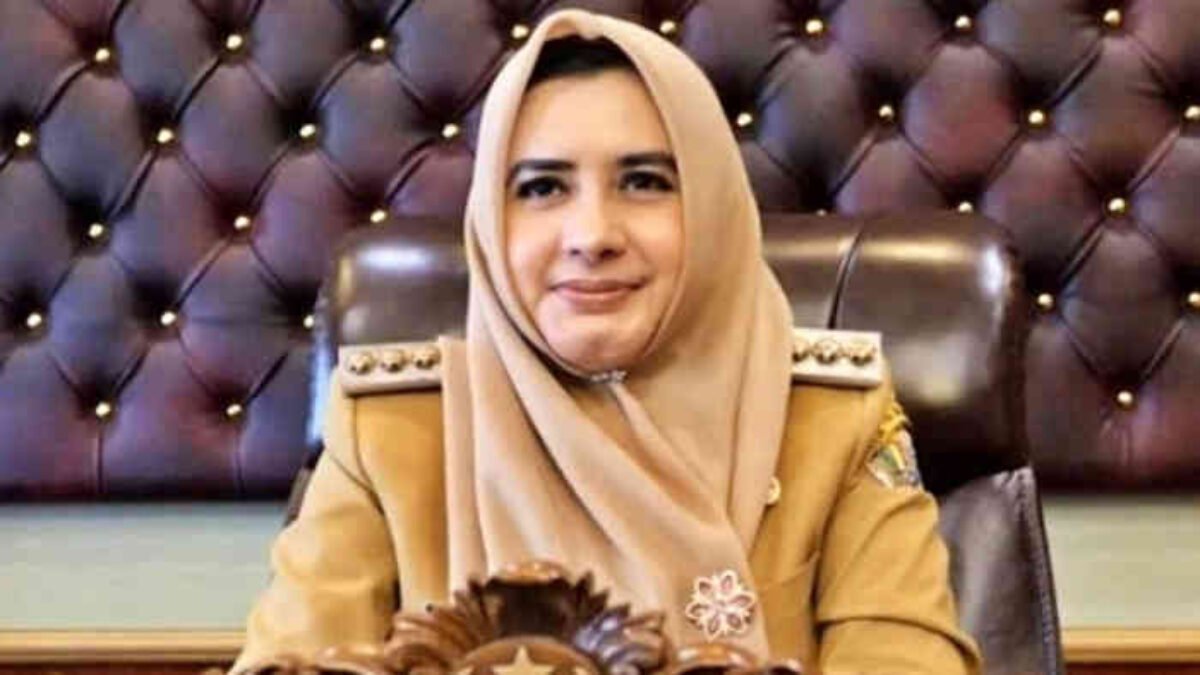 OTT KPK Seret Bupati Pekalongan Fadia Arafiq