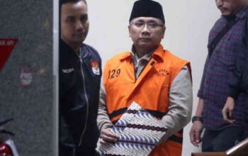 Skandal Kuota Haji 50:50: KPK Bongkar Dugaan Fee USD 2.000 per Jemaah dan Upaya Suap USD 1 Juta ke Pansus DPR