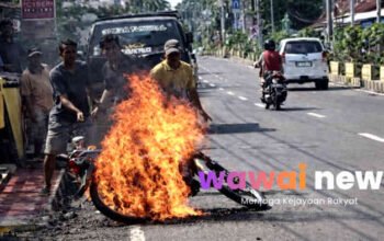 Motor Terbakar di Jembatan Tanggamus, Warga Panik Pagi Hari