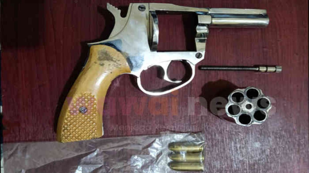 Main Kartu Berujung Peluru! Pemuda Jabung Tembak Rekan Sendiri, Sehari Kabur Lalu Menyerah ke Polisi