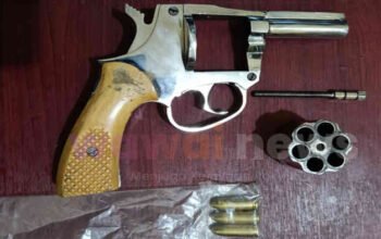 Main Kartu Berujung Peluru! Pemuda Jabung Tembak Rekan Sendiri, Sehari Kabur Lalu Menyerah ke Polisi