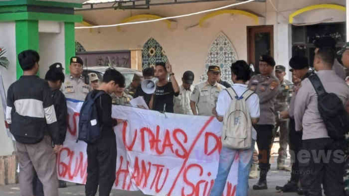 Demo Meubeler Rp33 M di Bekasi: Dugaan “Main Mata” Proyek?