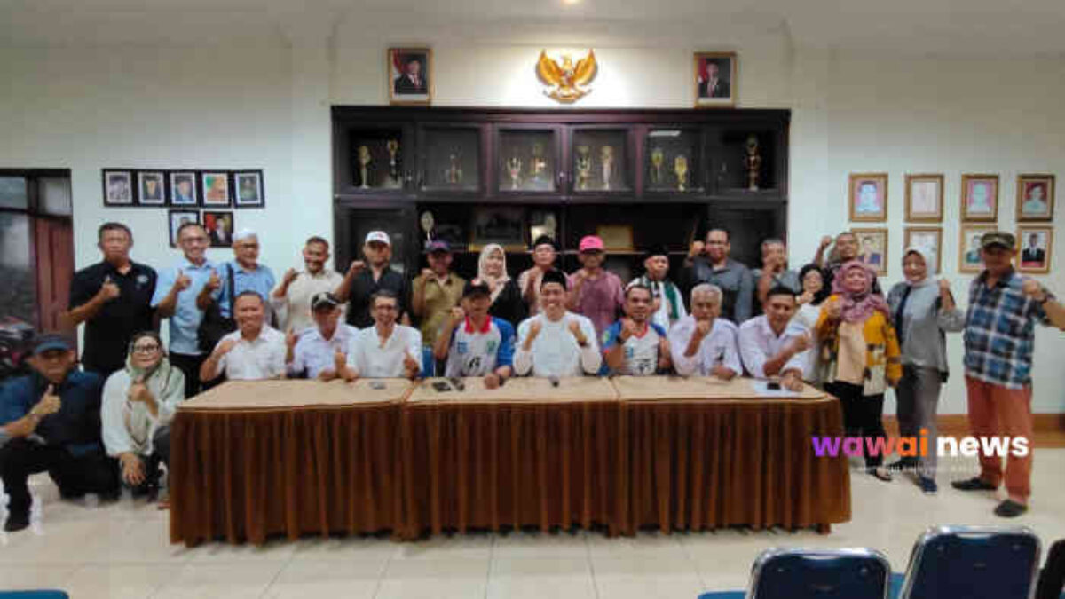 Menang Tipis 4 Suara, Dr Muzahid Akbar Hayat Kembali Pimpin BKM Jatimurni, Lurah Hilang Saat Momen Krusial