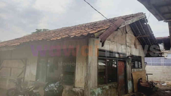 Rutilahu Mandek di Lapangan? Warga Bekasi Masih Tinggal di Rumah Nyaris Roboh, Ini Biang Masalahnya!
