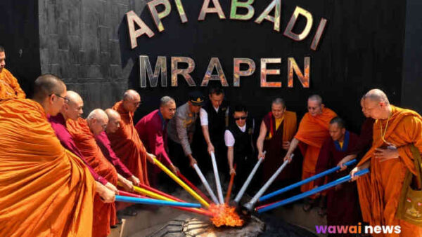 Api Suci Mrapen Berangkat! Ritual Sakral Waisak 2026 Dimulai, Borobudur Bersiap Sambut Cahaya Pencerahan
