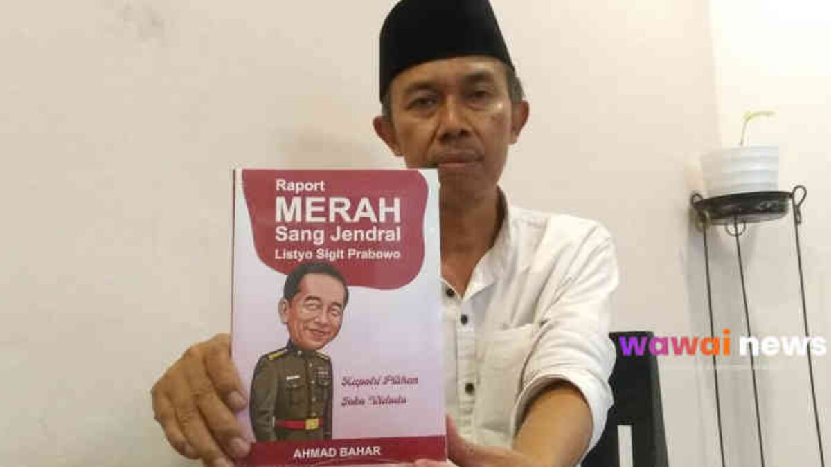Kapolri Listyo Sigit Disorot! Buku “Raport Merah Sang Jenderal” Sentil Keras Budaya ‘No Viral No Justice’