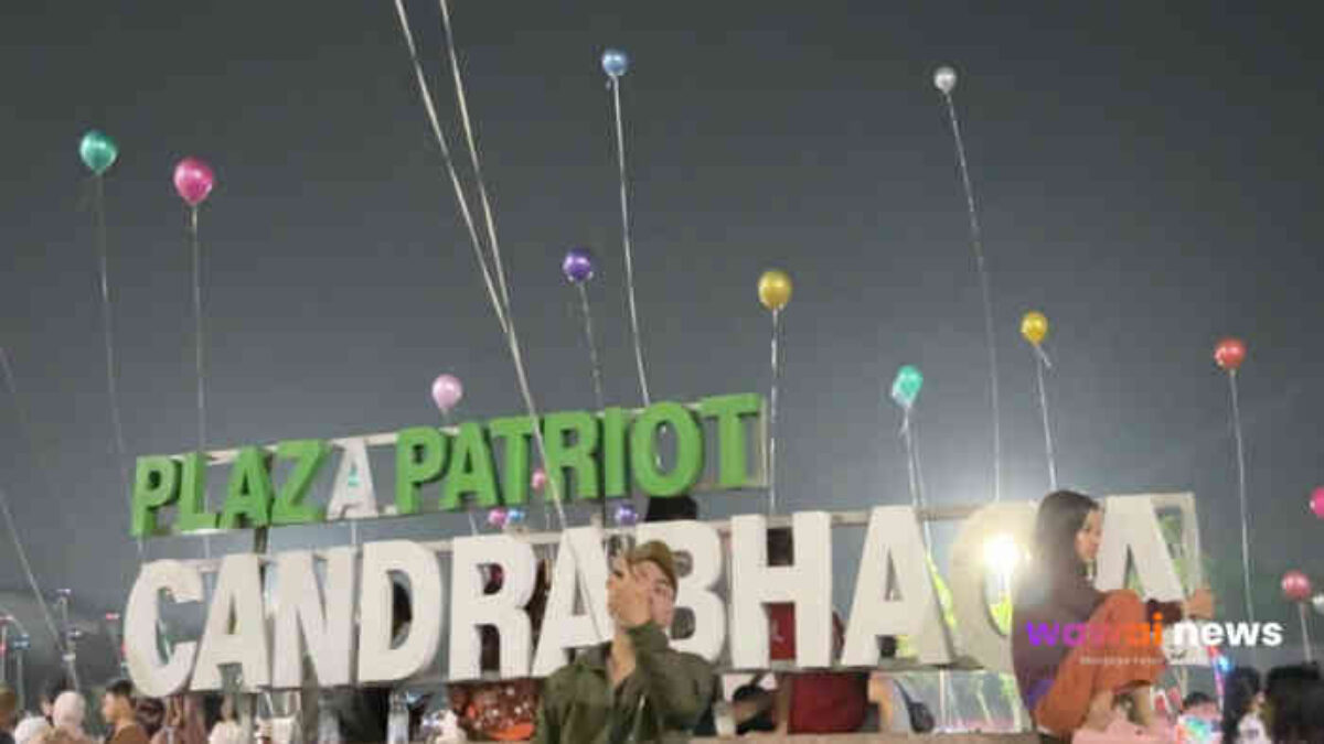 Festival Balon Bekasi Bikin Plaza Patriot Lumpuh Dipadati Warga: Malam Minggu Murah Meriah, UMKM Ikut Panen Cuan