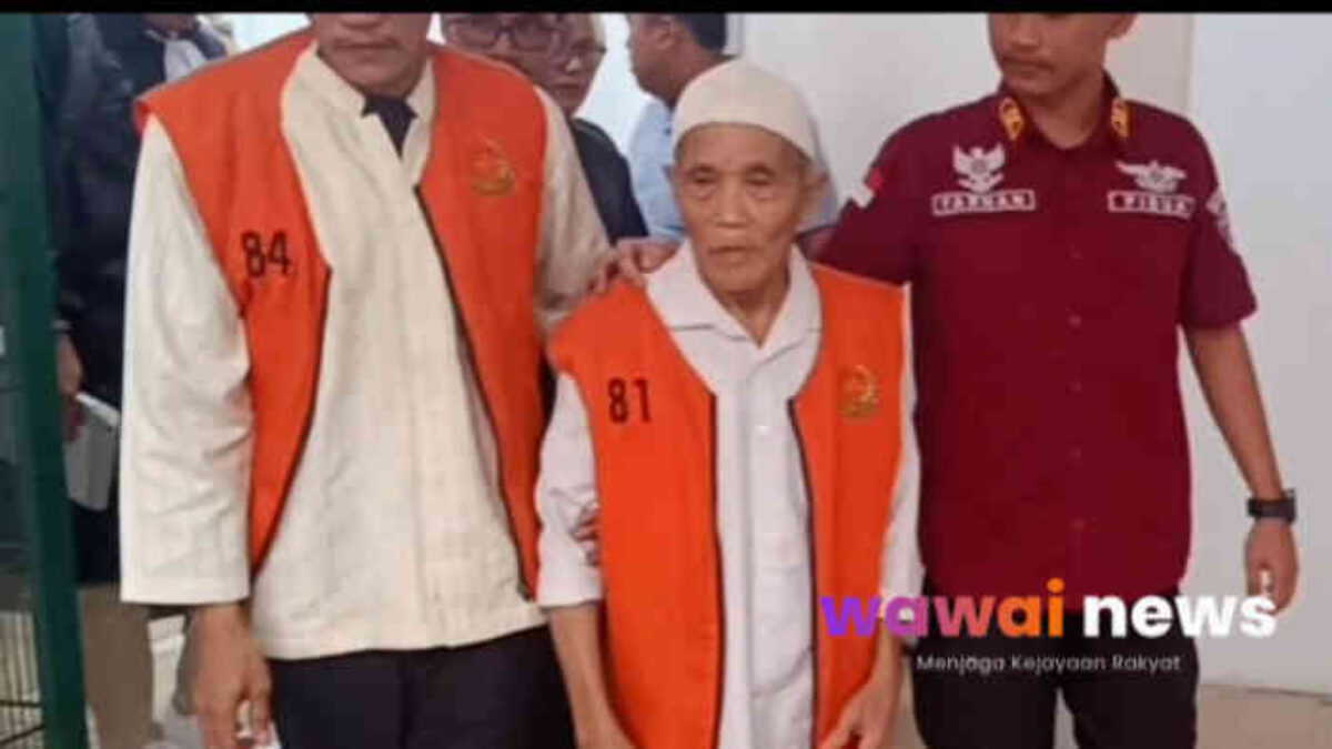 Kakek 72 Tahun Tertatih di Kursi Pesakitan, Sidang Getah Karet Mujiran Guncang Nurani Publik