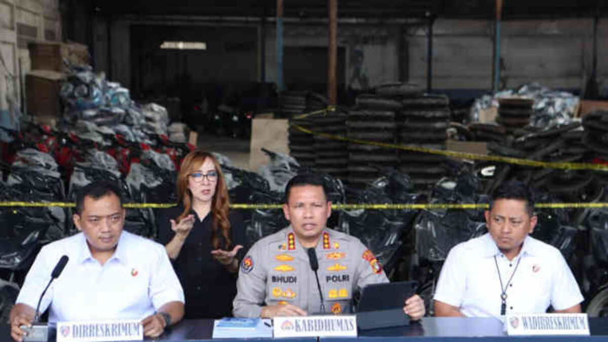 Gudang “Motor Curian” Digerebek! 1.494 Motor Diduga Ilegal Siap Dikirim ke Luar Negeri