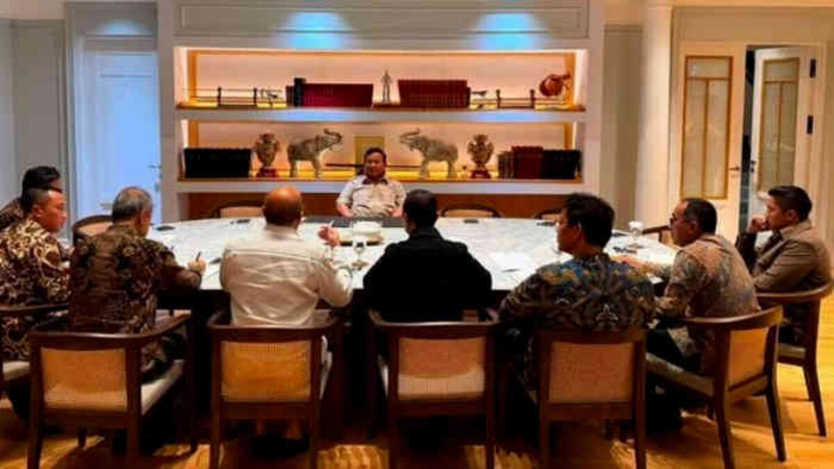 Prabowo Kumpulkan Menteri di Kertanegara, Investor Dunia Disebut Makin Berebut Masuk ke Indonesia
