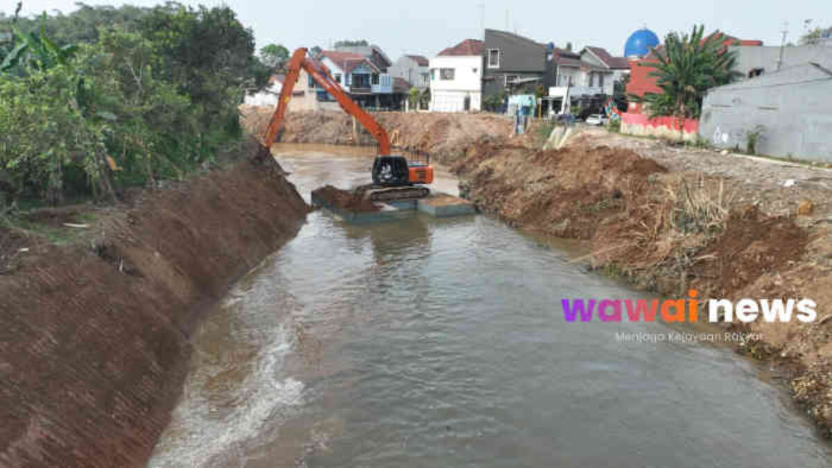 Alat Berat Akhirnya Turun ke Sungai Cileungsi-Cikeas, KP2C: Jangan Kalah oleh Debu dan Kebisingan