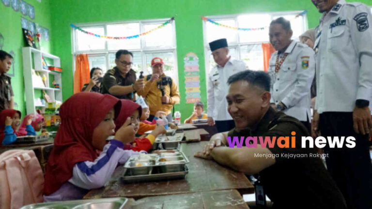 Kajati Turun Gunung, Bupati Tanggamus Ikut Sidak MBG