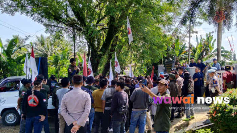 Ratusan Massa LSM Trinusa Kepung Lapas Kotabumi Desak Kalapas-KPLP Dicopot, Lapas Diduga Jadi Sarang Narkoba dan Pungli
