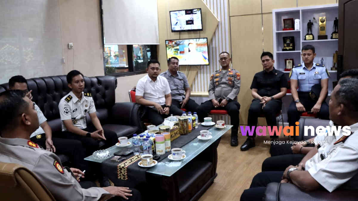 Ratusan Ponsel Disita dari Dalam Lapas Kota Agung, Kalapas Bongkar Razia Besar Saat Temui Kapolres Tanggamus