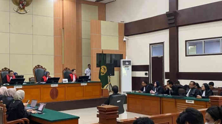 Roy Suryo Desak Jokowi Hadir dan Buka Ijazah di Sidang, Hakim Minta Jaksa Tak Abaikan Permintaan